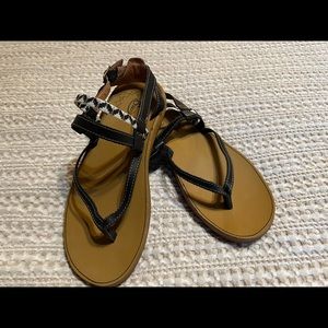 Chaco Loveland Sandal 6M Like New